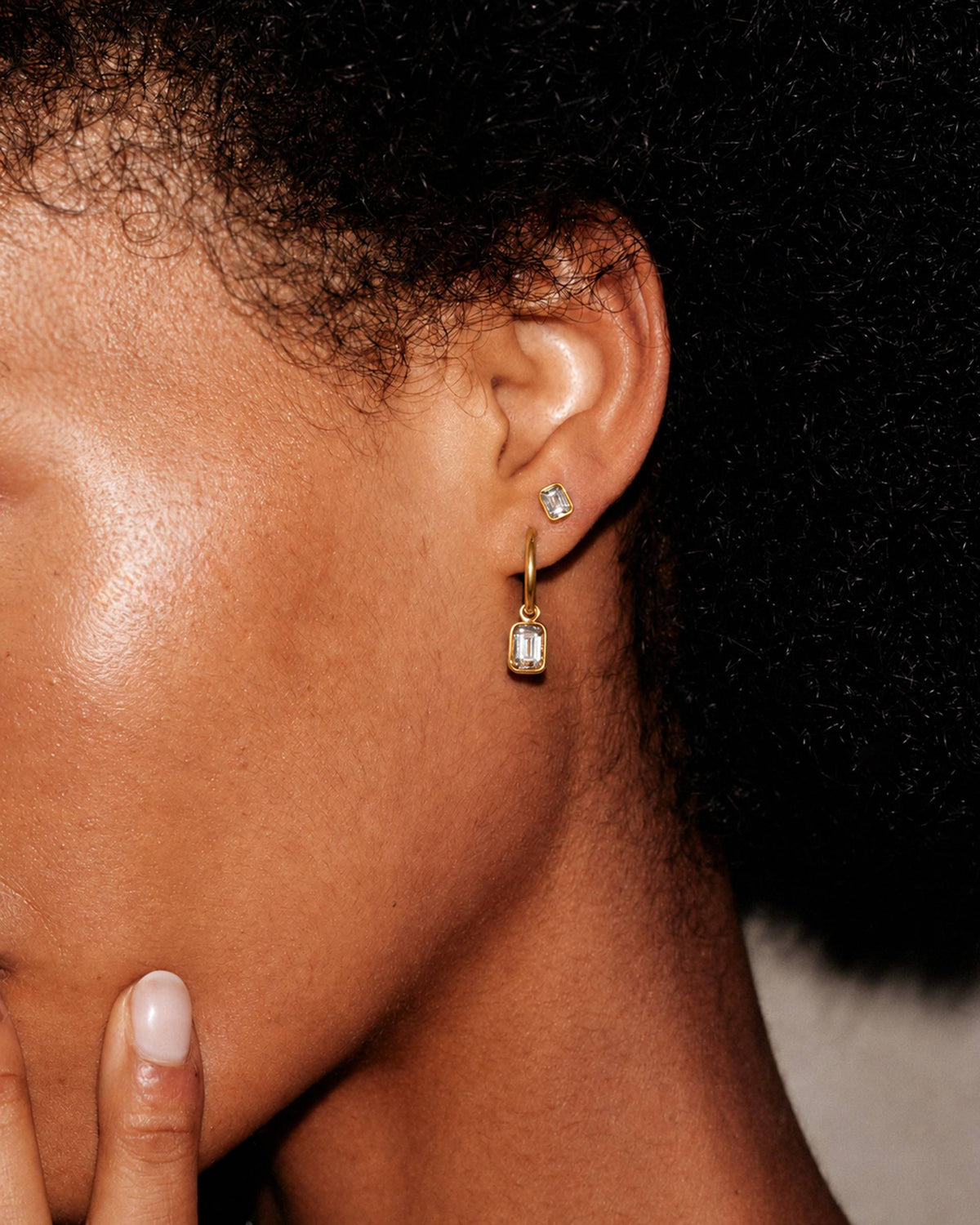 Edblad korvakorut Gem Hoops, Gold pleated