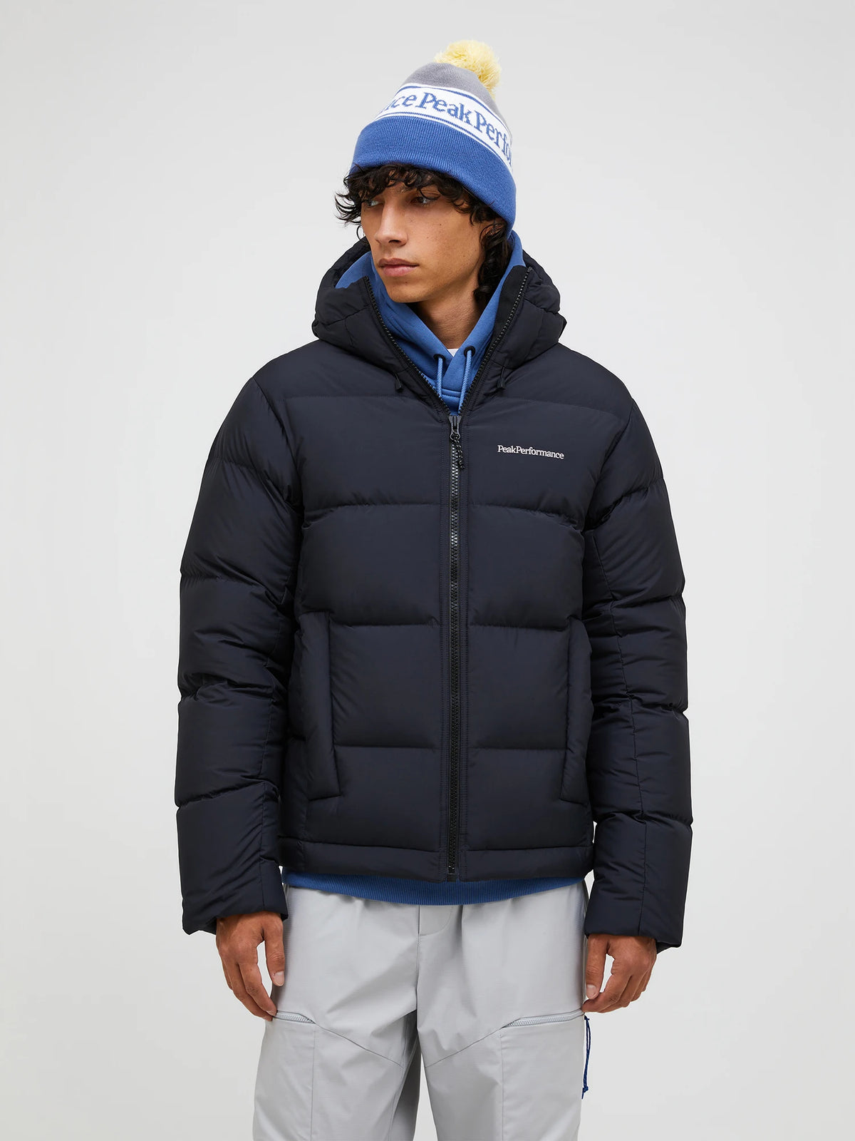 Peak Performance miesten untuvatakki Rivel Down Puffer Jacket, musta