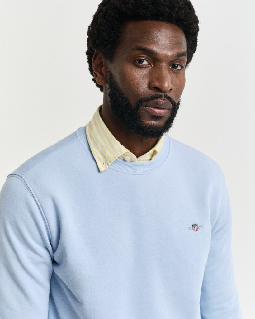Gant miesten neulepusero Regular Shield C-Neck Sweater, vaaleansininen