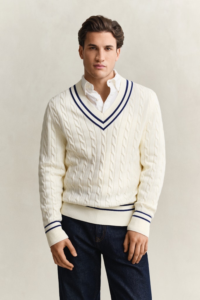 Gant miesten neulepusero Cotton Cable Cricket V-Neck, valkoinen