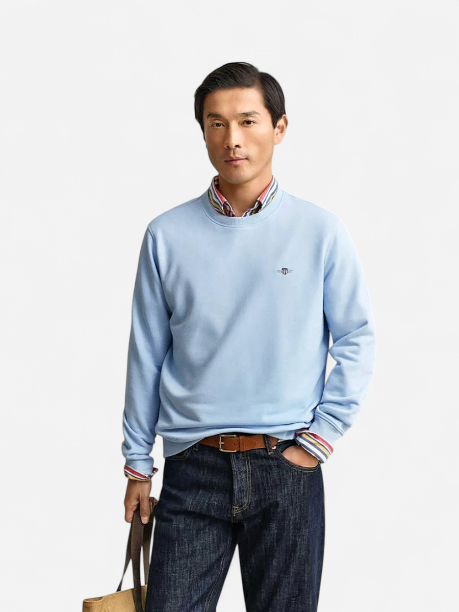 Gant miesten neulepusero Regular Shield C-Neck Sweater, vaaleansininen - Kekäle.fi
