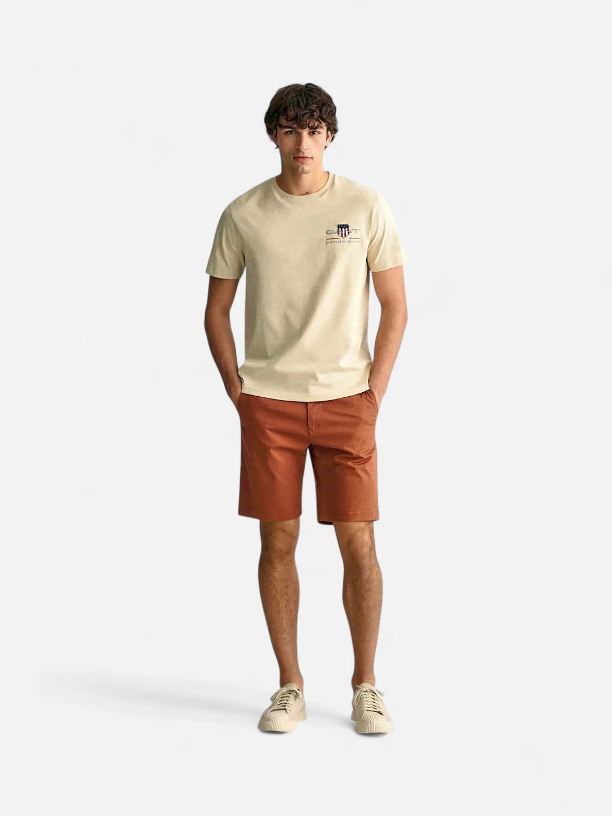 Gant miesten t-paita K Reg Archive Shield EMB SS T-Shirt, beige - Kekäle.fi