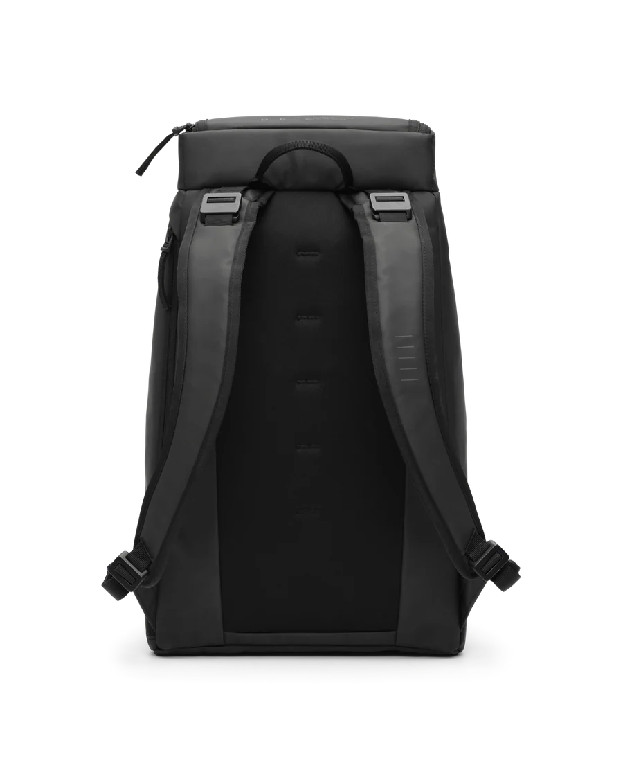DB Unisex Reppu, HUGGER BACKPACK 25L NOS Musta