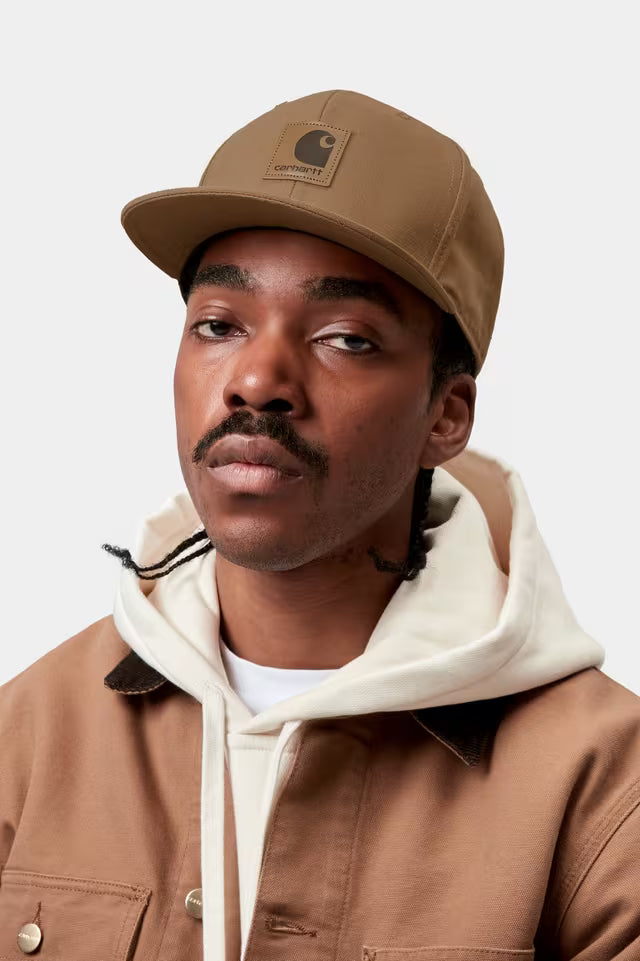 Carhartt lippis Logo Cap, konjakinruskea