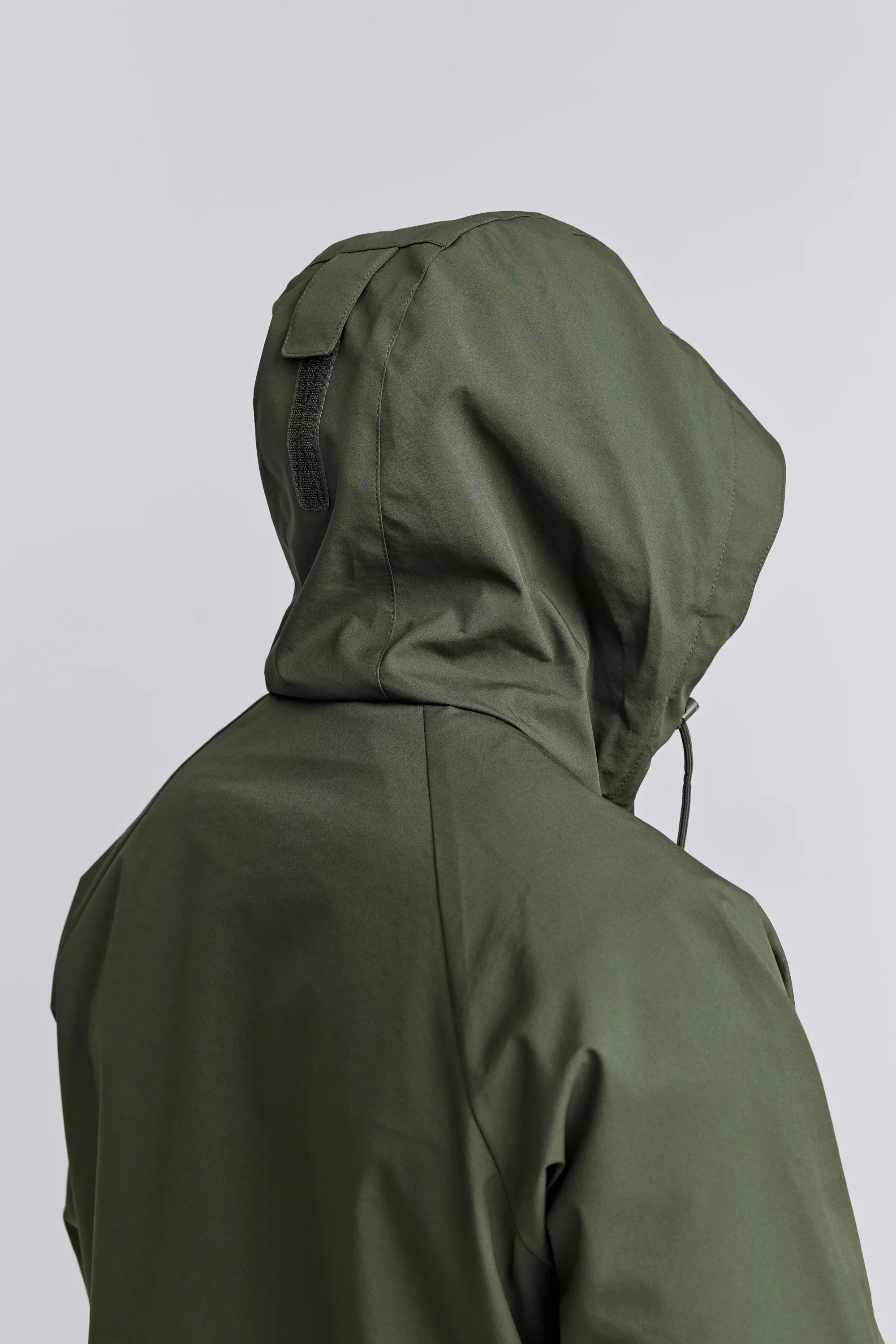 Makia miesten takki Irvine Jacket, tummanvihreä