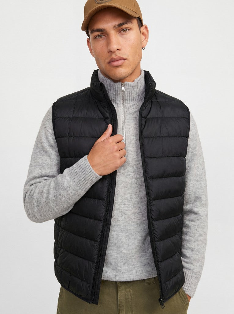 Jack and Jones miesten untuvaliivi Eberg Light Down Bodywarmer, musta