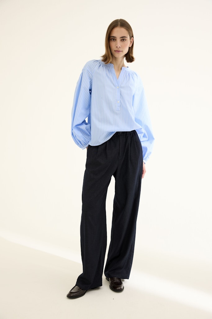 JC Sophie naisten housut Kirsten trousers, tummansininen