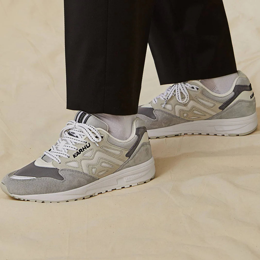 Karhu miesten tennarit Legacy 96 Sneaker, vaaleanharmaa