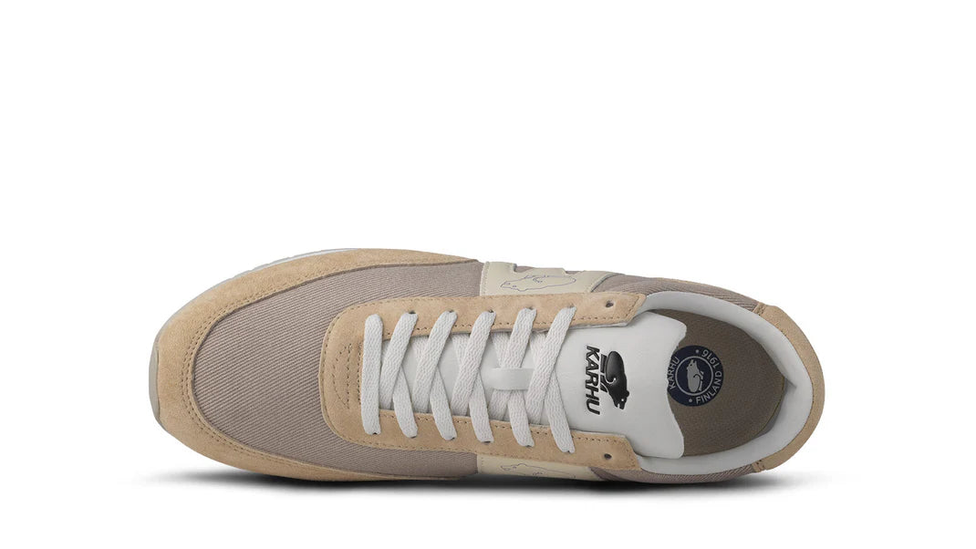 Karhu unisex tennarit Albatross 82 Sneaker, beige