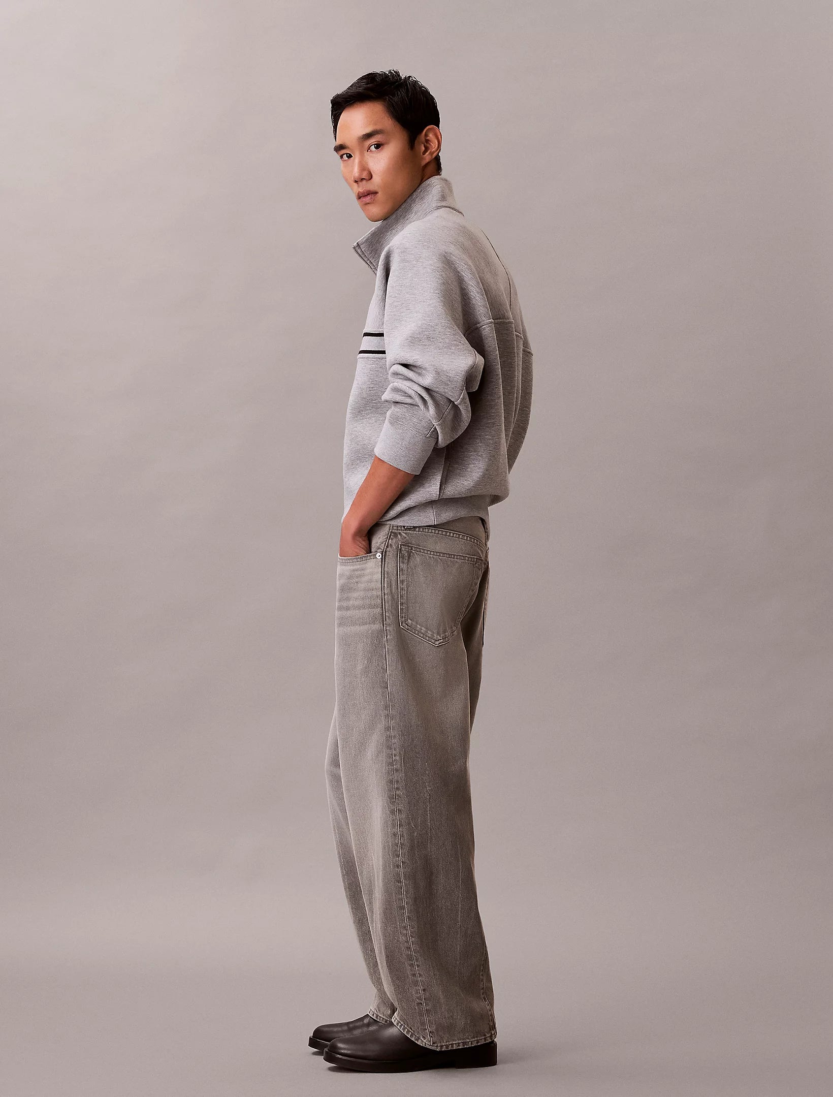 Calvin Klein Jeans miesten collegepaita LS Cotton Spacer Stripe Rib QTR, vaaleanharmaa