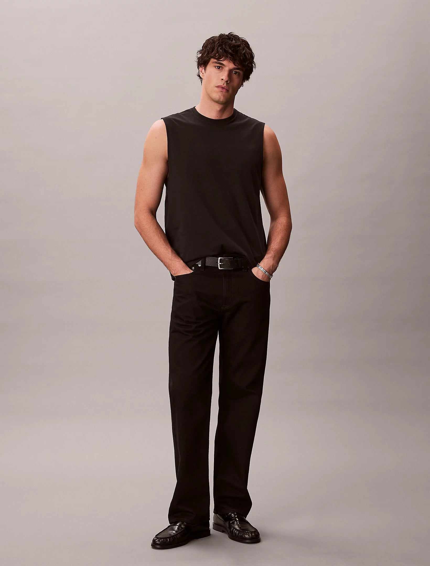 Calvin Klein Jeans miesten hihaton paita 30S Jersey Badge Muscle Tank, musta