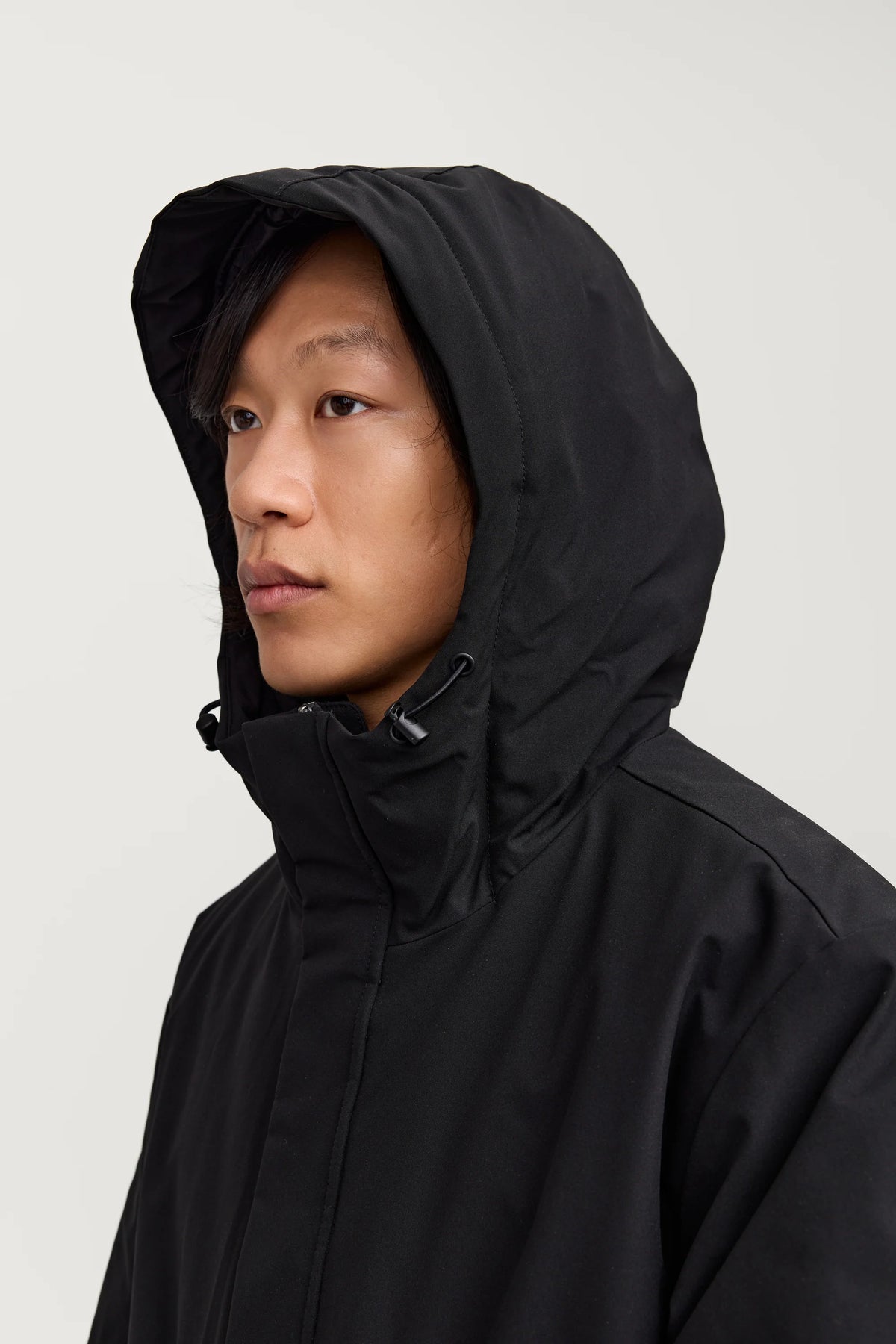 Makia miesten takki Form Jacket, musta