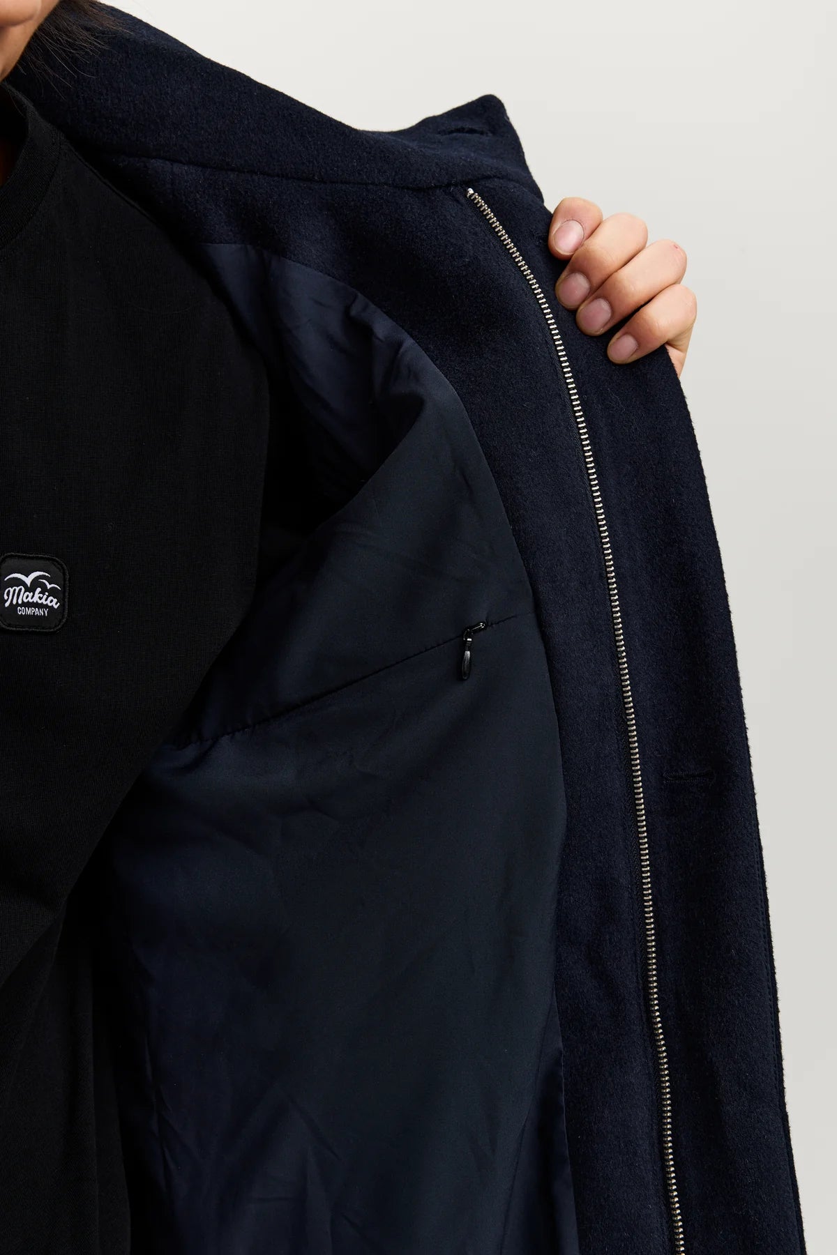 Makia miesten villakangastakki Granton Light Pea Coat, tummansininen