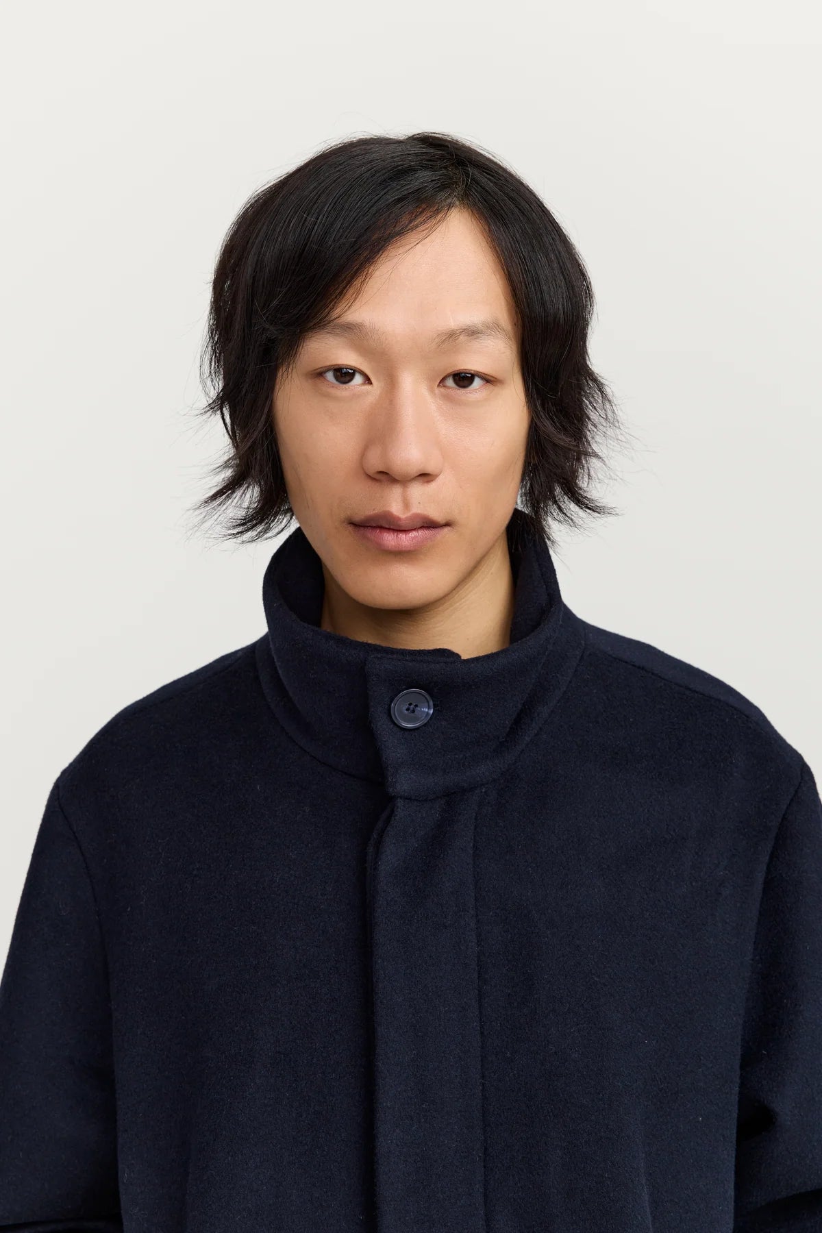 Makia miesten villakangastakki Granton Light Pea Coat, tummansininen