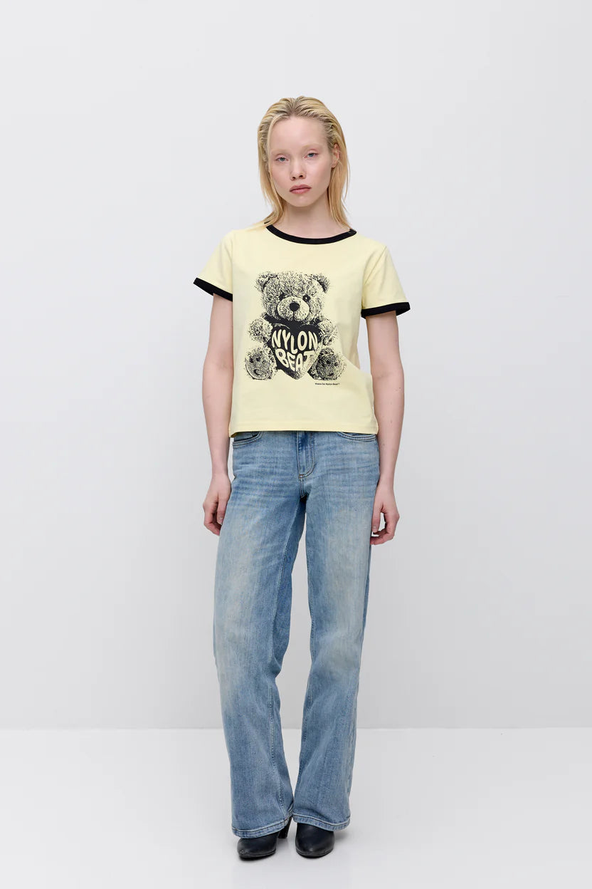 Makia x Nylon Beat T-paita Teddy, keltainen