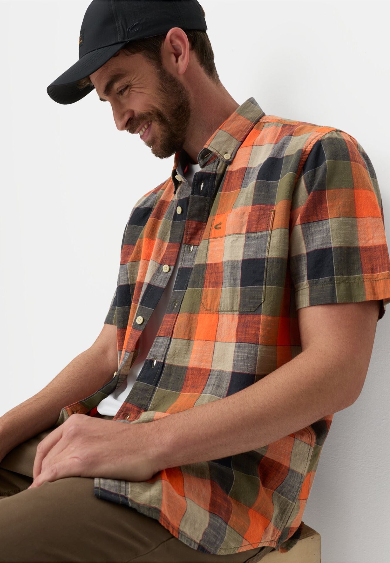 Camel Active miesten lyhythihainen kauluspaita Checked Shirt Los, oranssi ruutu
