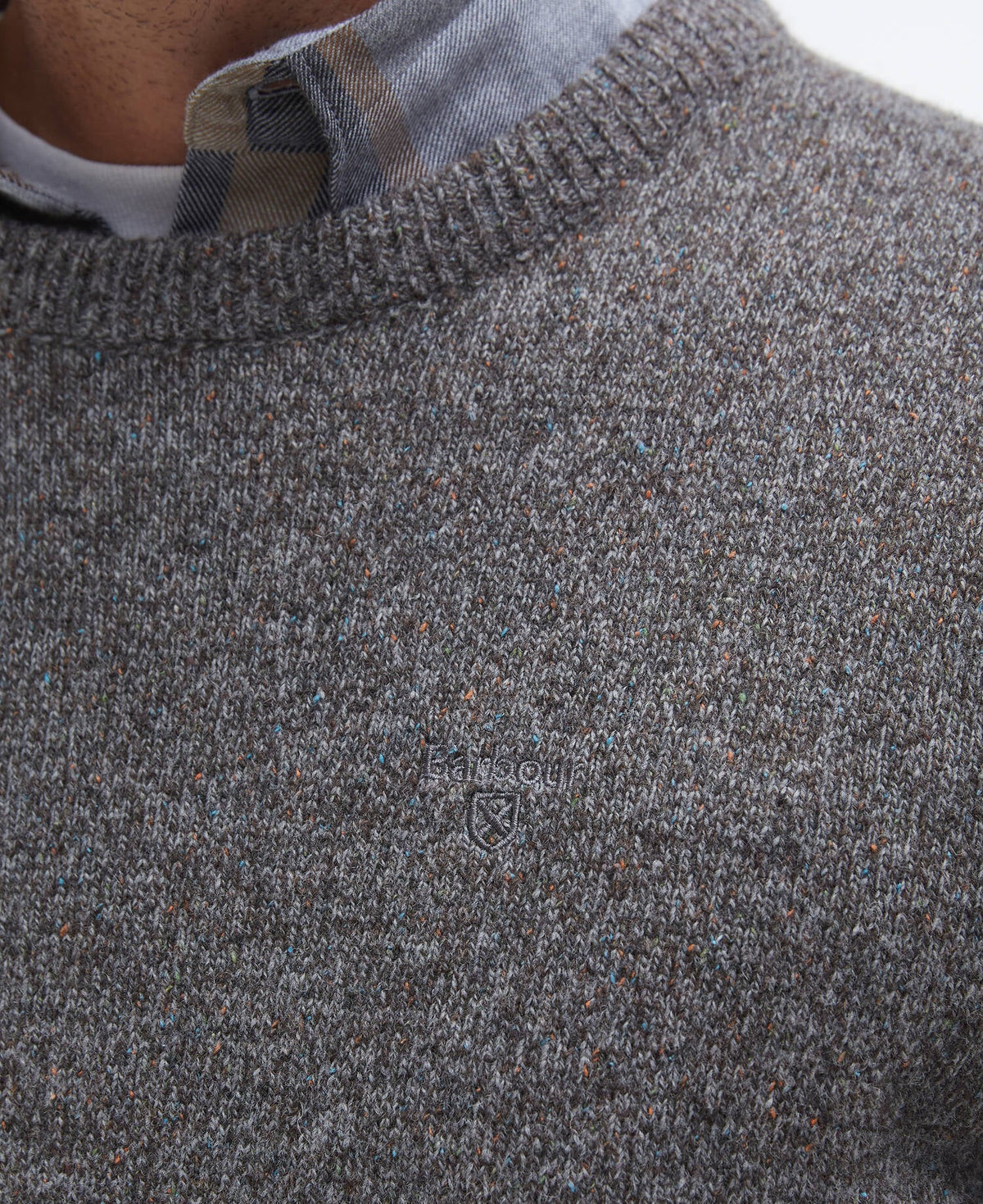 Barbour miesten neulepusero Essential Tisbury Crewneck, ruskeanharmaa