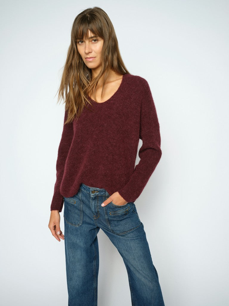 Mos Mosh naisten neulepusero Thora V-Neck Knit, luumunpunainen, pehmeäpintainen neule, V-pääntie, hieman väljä suora leikkaus ja pitkät hihat