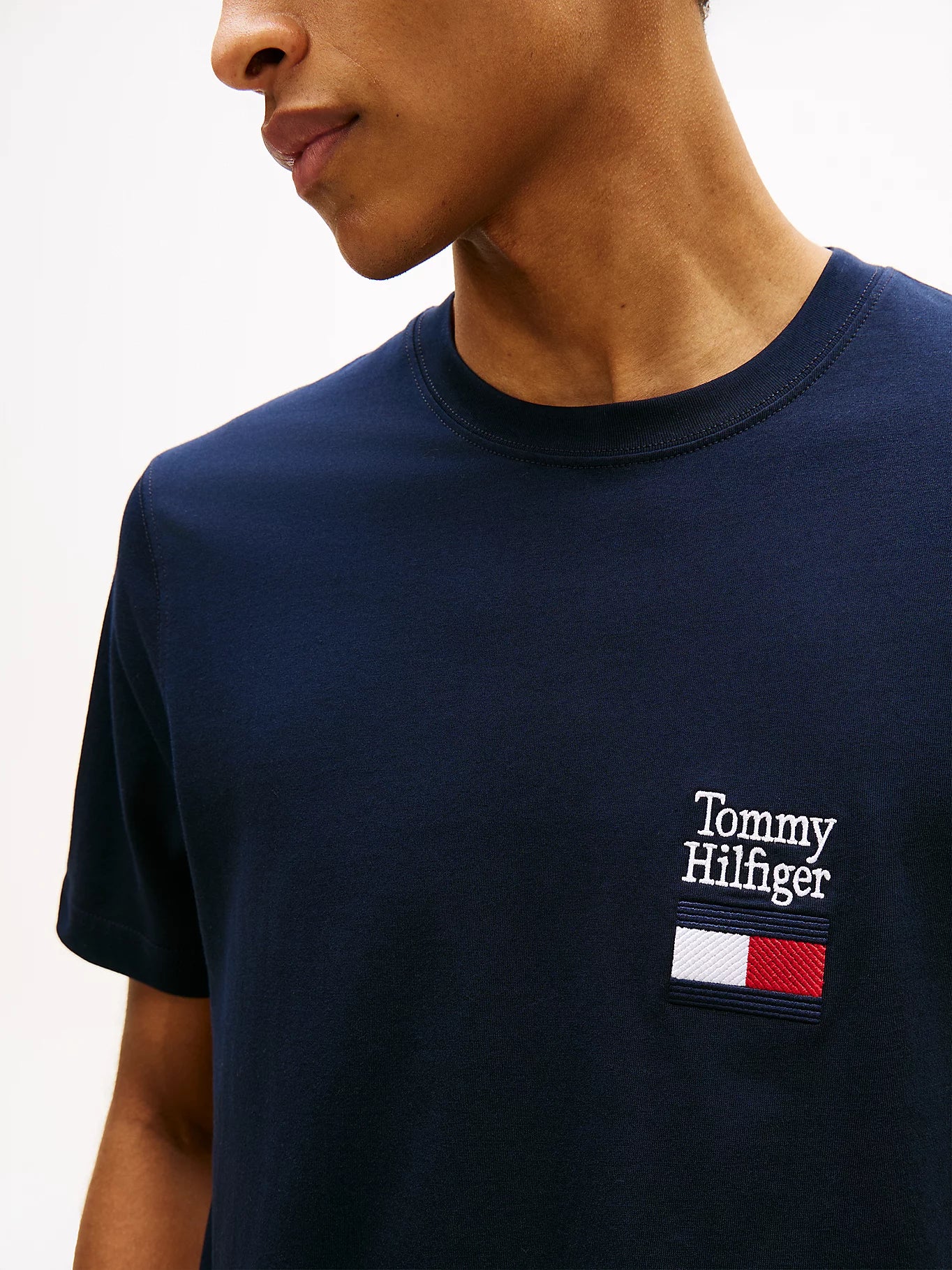 Tommy Hilfiger miesten t-paita Brand Love Text Stack Tee, tummansininen