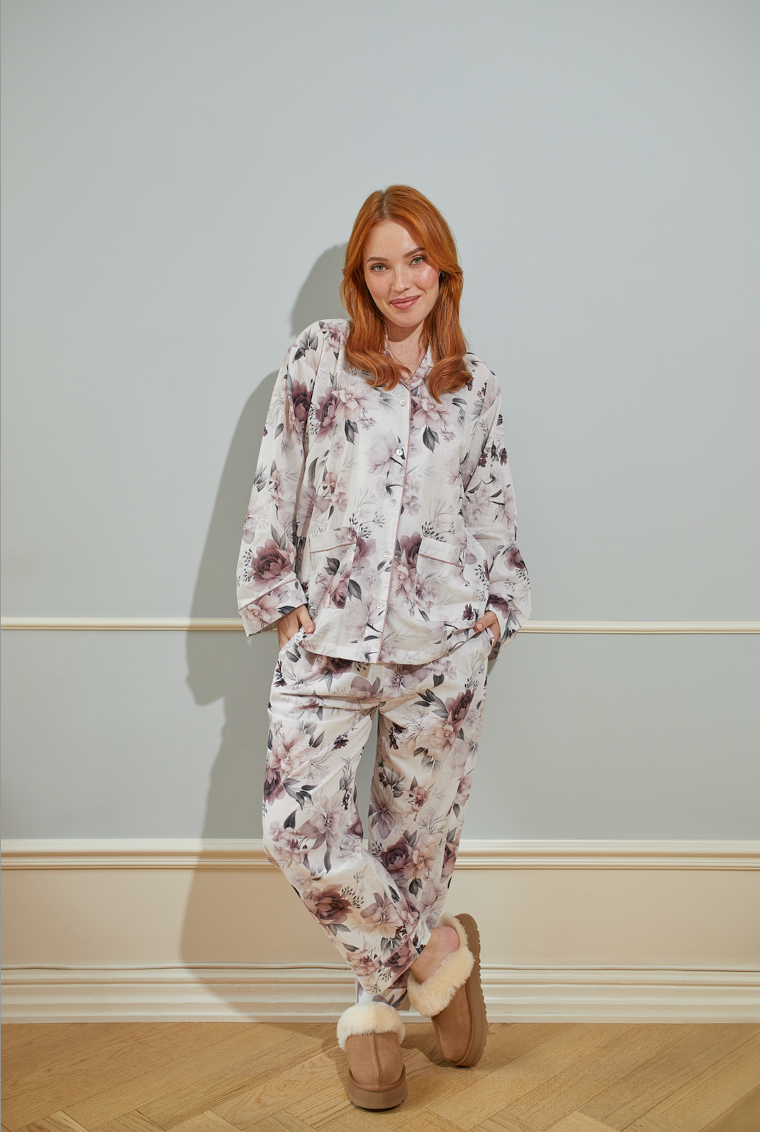 Klement naisten pyjama Bea Pyjama, valkopohjainen kuosi