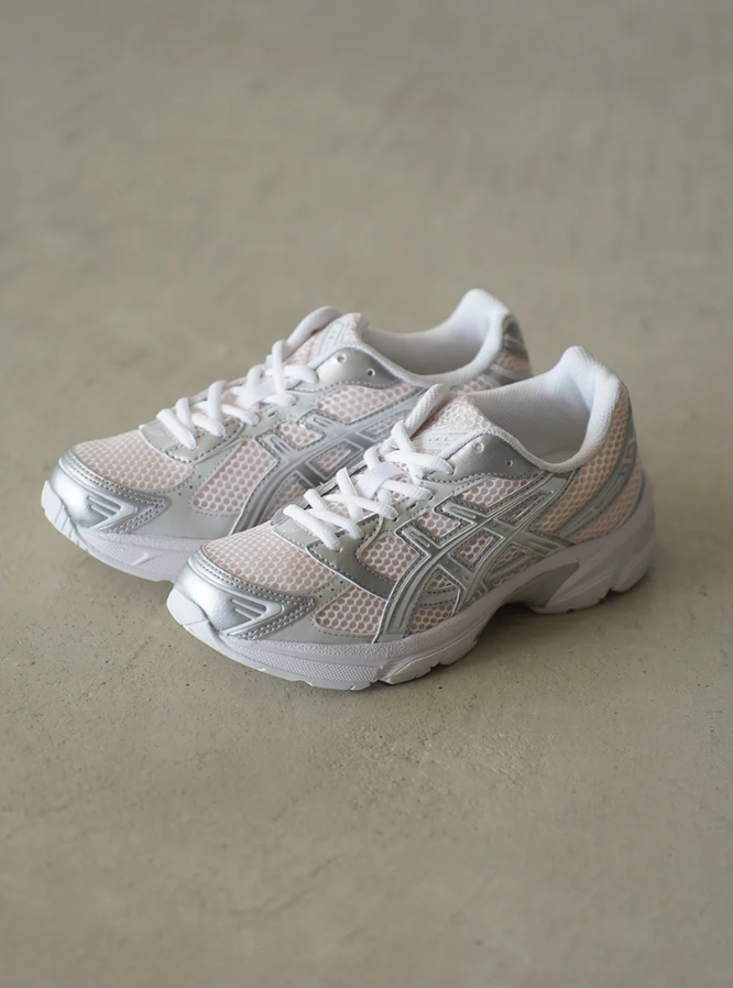 Asics naisten lenkkarit GEL-1130 Sneaker Blush/Pure Silver, hopeanharmaa