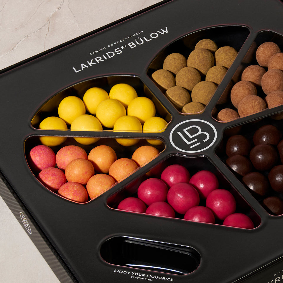 Lakrids by Bülow Selection Box Love 2025 Black