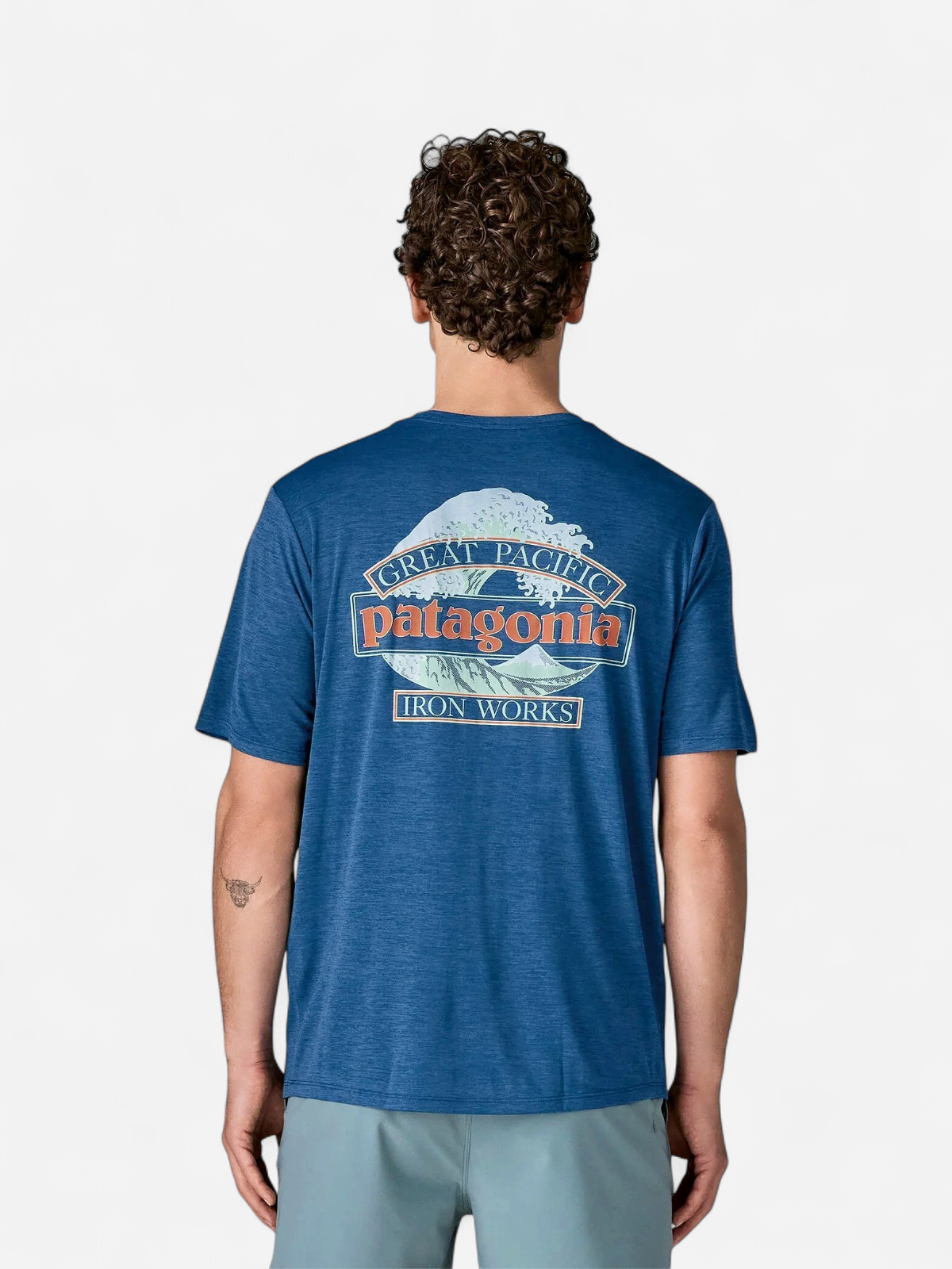 Patagonia miesten t-paita M's Cap Cool Daily Shirt - Great Waves, sininen - Kekäle.fi
