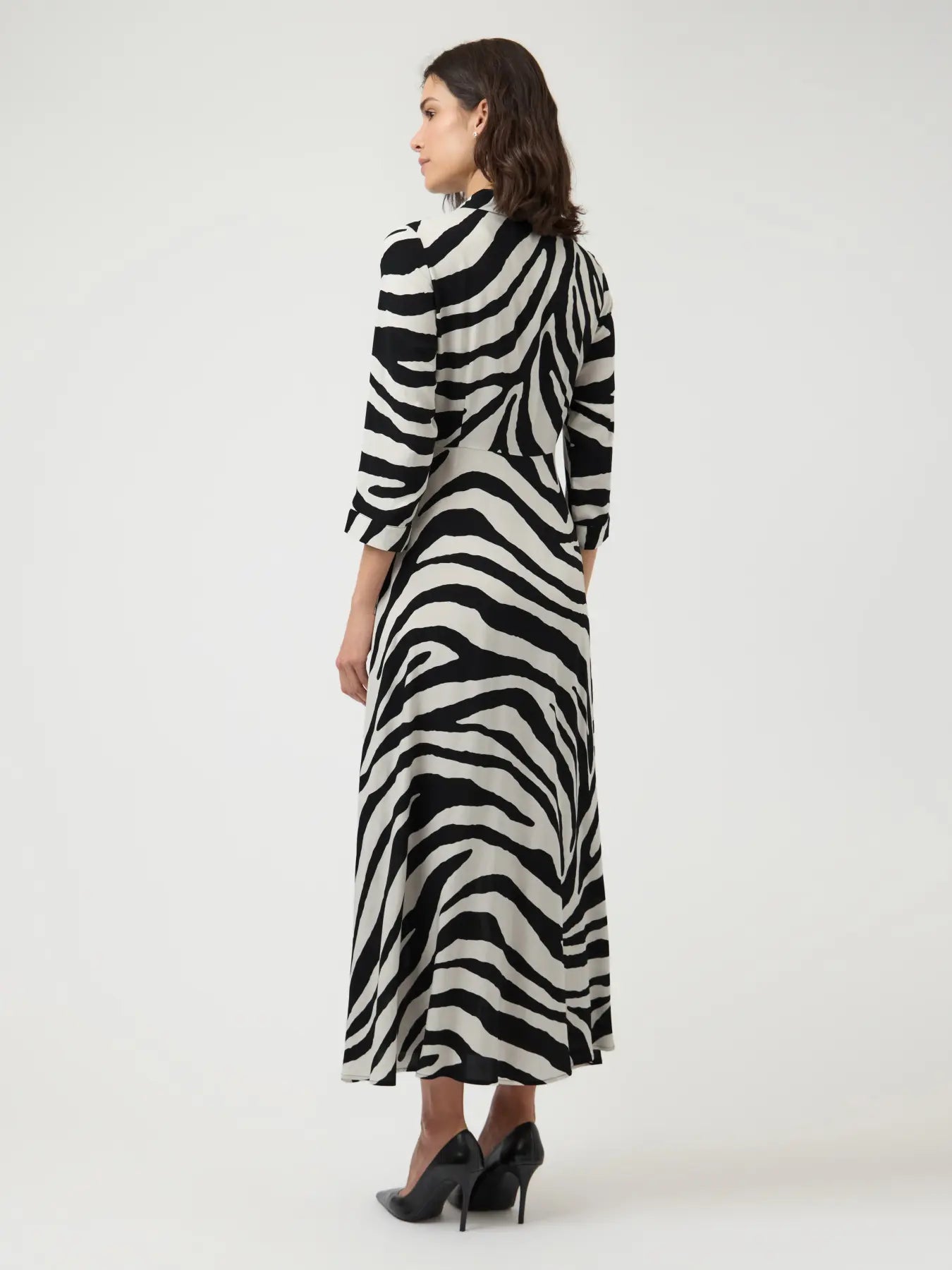 Y.A.S mekko Yassavanna Long Shirt Dress, Birch Zebra Print