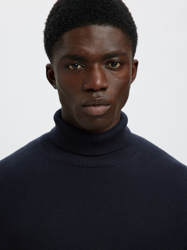 Selected miesten neulepusero K DANE LS KNIT STRUCTURE ROLLNECK NOS, navy