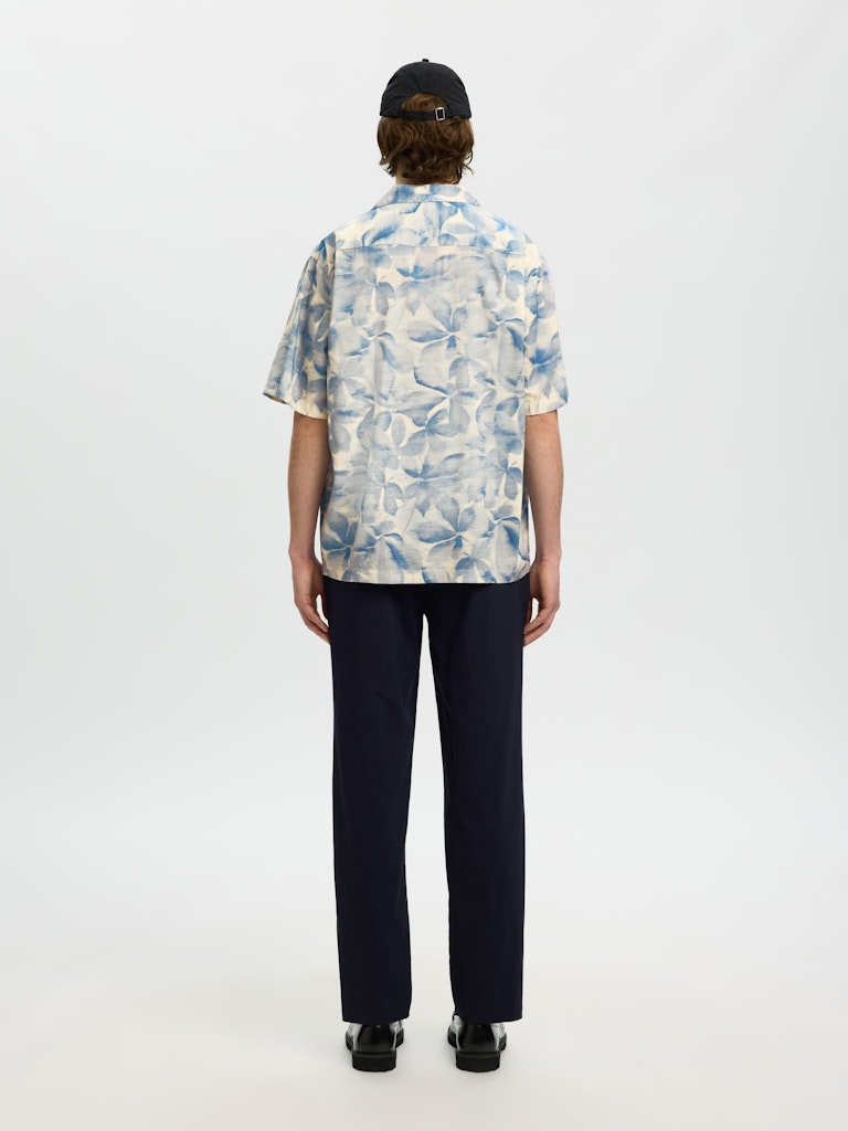 Selected miesten kauluspaita SLHRLXAir Mix Print SS Shirt, Blue Mirage Leaves