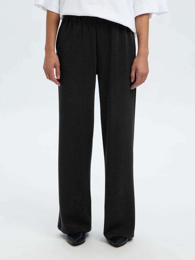 Selected Femme K-SLFTENNY RELAXED PANTS, musta