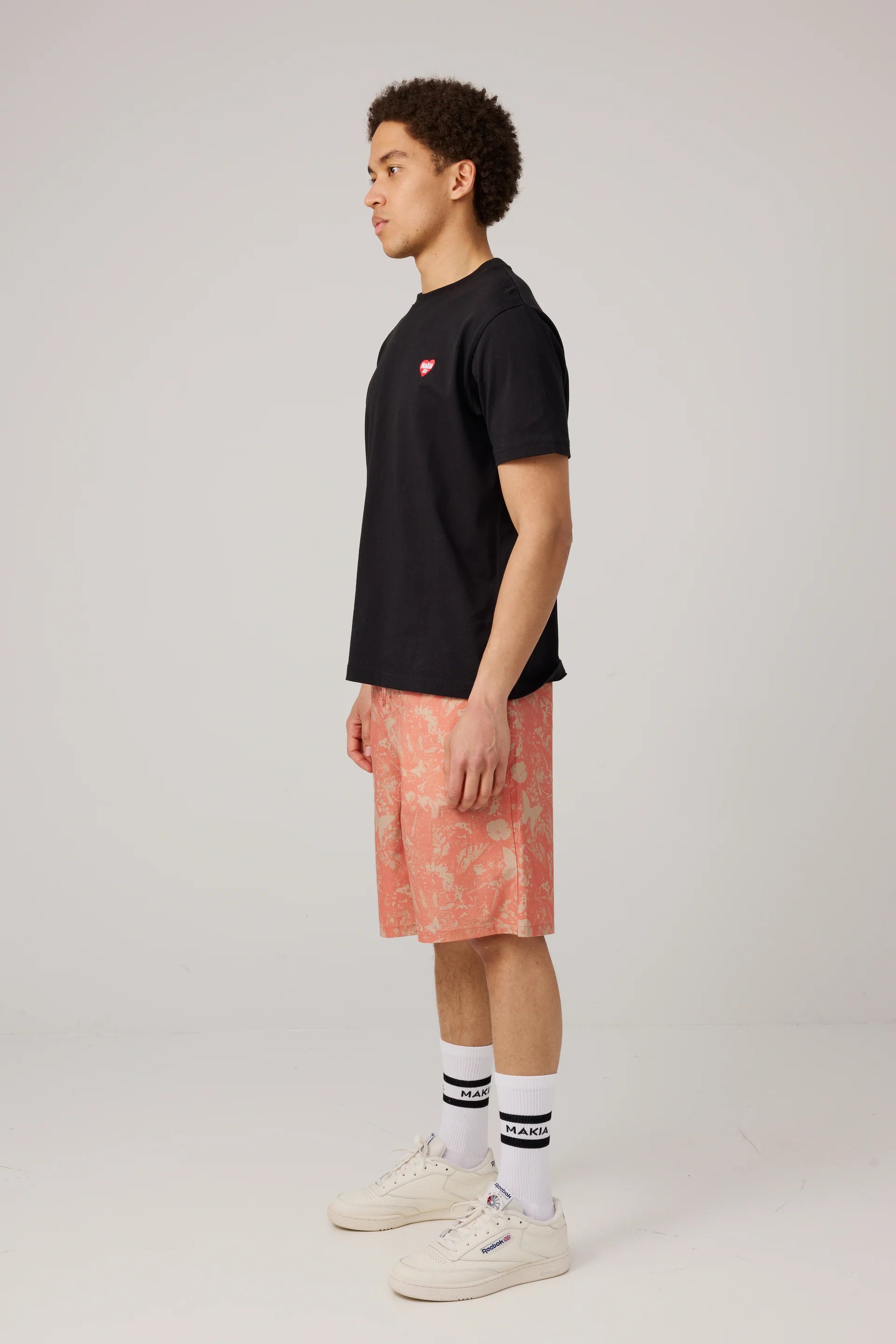 Makia miesten shortsit Papillon Shorts, kuosi punainen