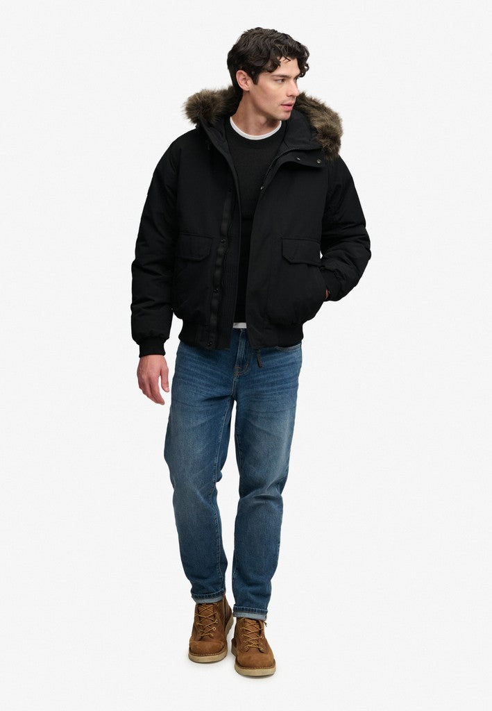 Superdry miesten toppatakki Everest Faux Fur Bomber Jacket, musta