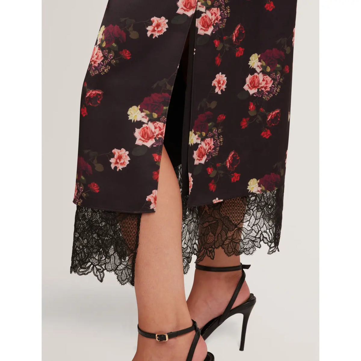 Ted Baker naisten mekko Meeiaa, musta kuosi