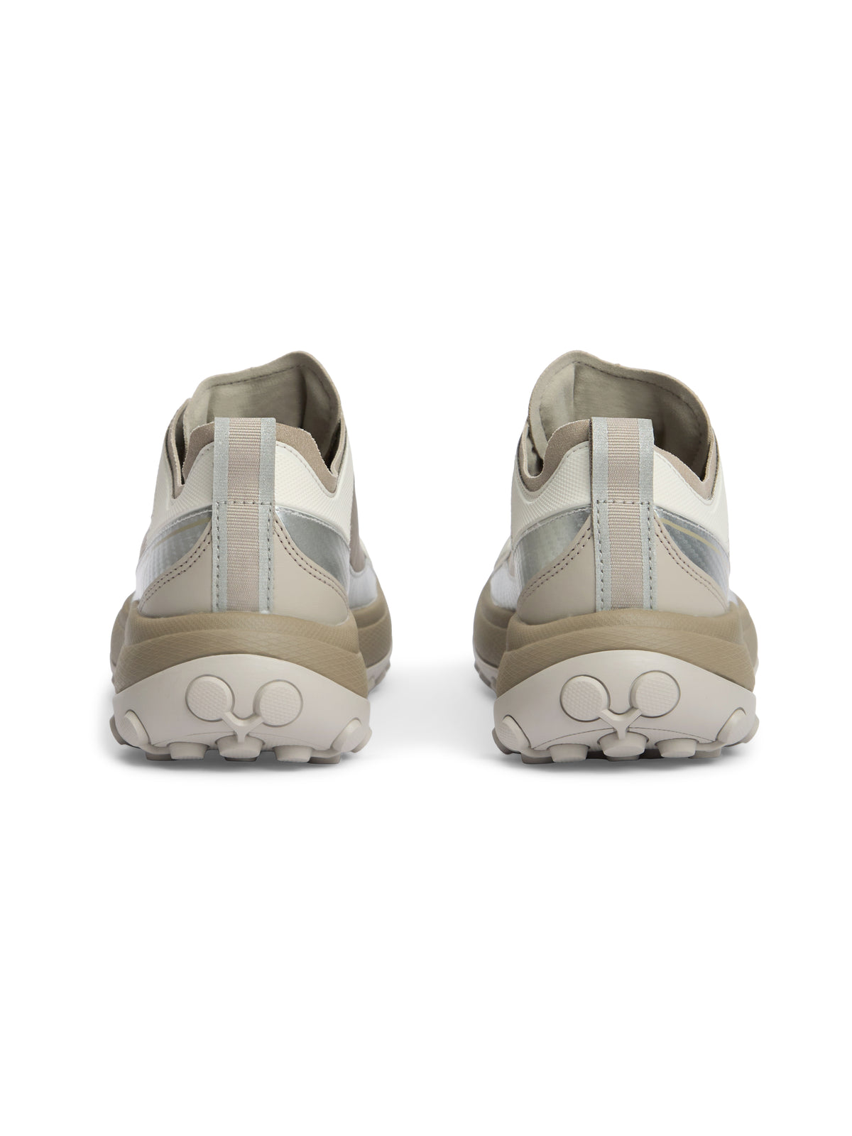 Tommy Hilfiger naisten tennarit The Canyon X Waterproof, vaalea beige