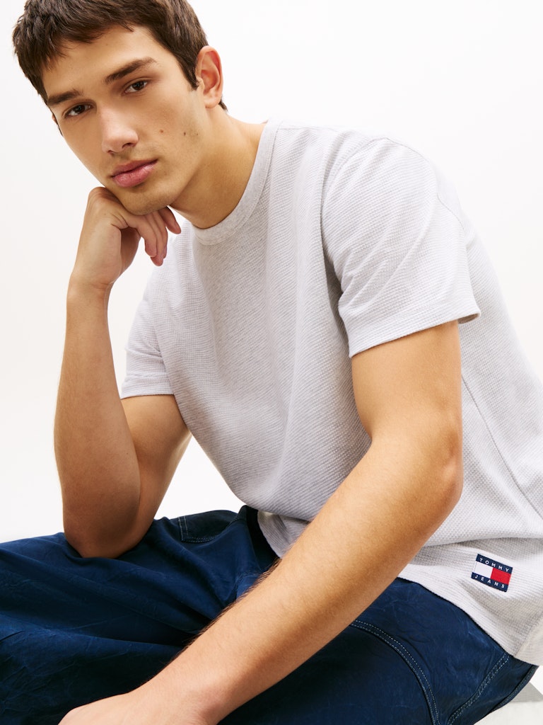 Tommy Jeans miesten t-paita TJM Reg Waffle SS Tee, harmaa
