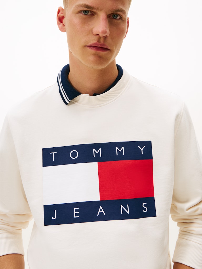 Tommy Jeans miesten collegepaita Big Flag Cneck EXT, luonnonvalkoinen