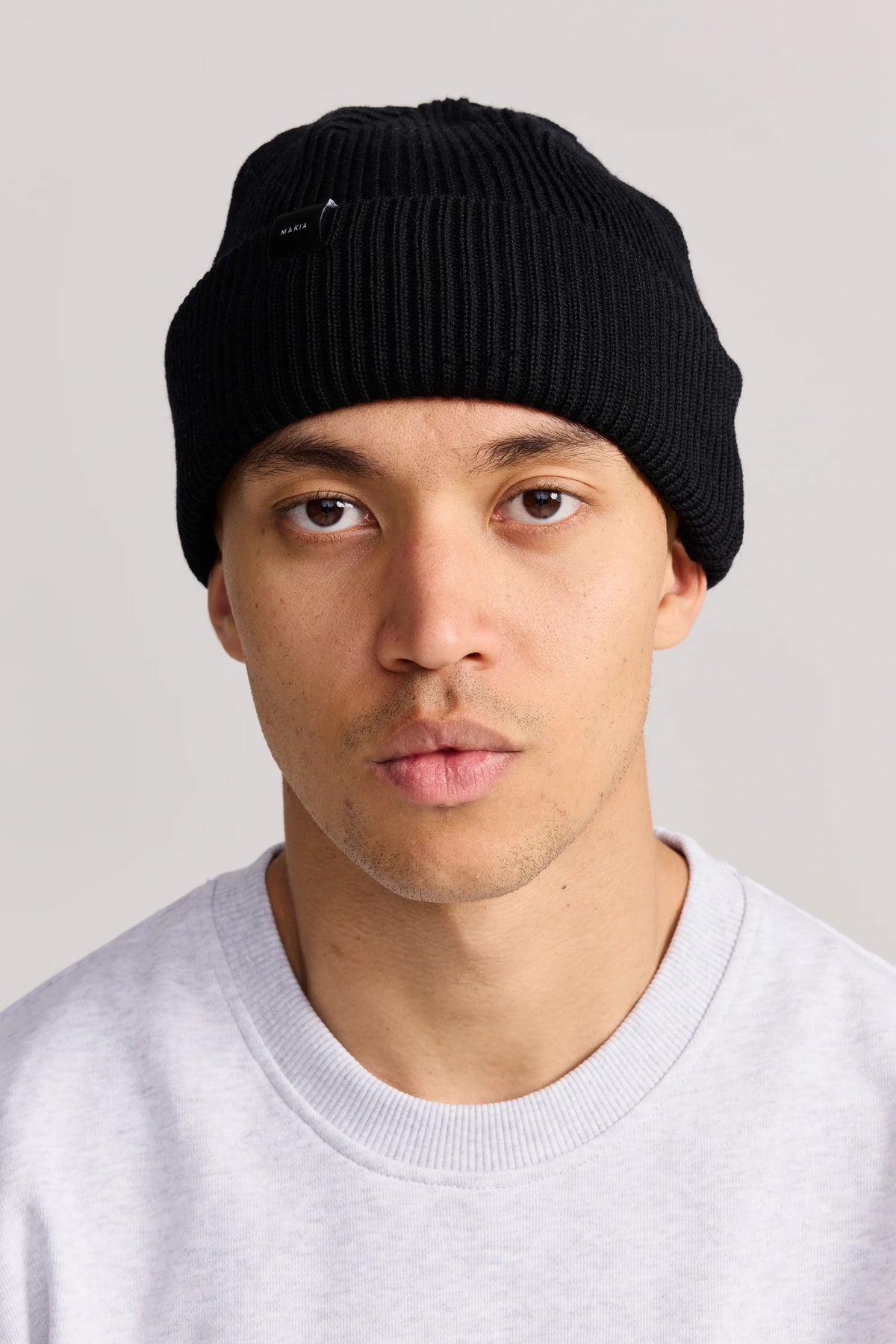 Makia miesten pipo Merino Beanie, musta