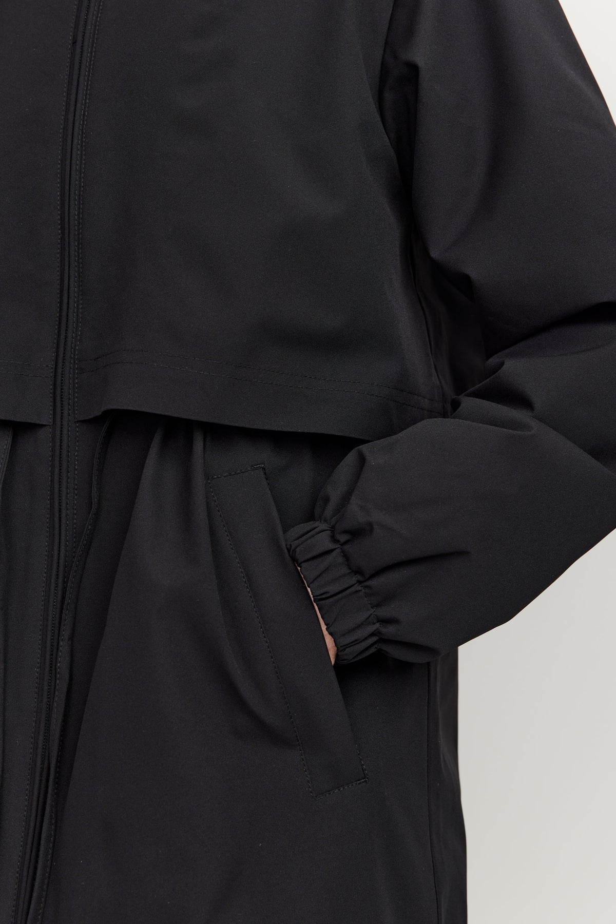 Makia naisten parkatakki Lauha Jacket, musta