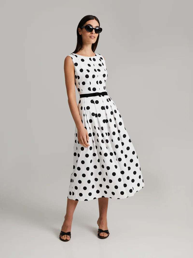 andiata-naisten-mekko-julitta-dress-mustavalkoinen-3