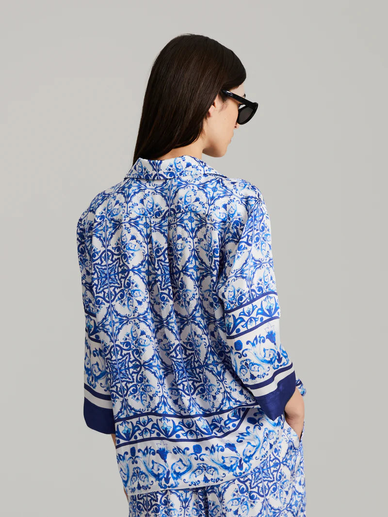 andiata-naisten-pusero-maura-shirt-sininen-kuosi-2