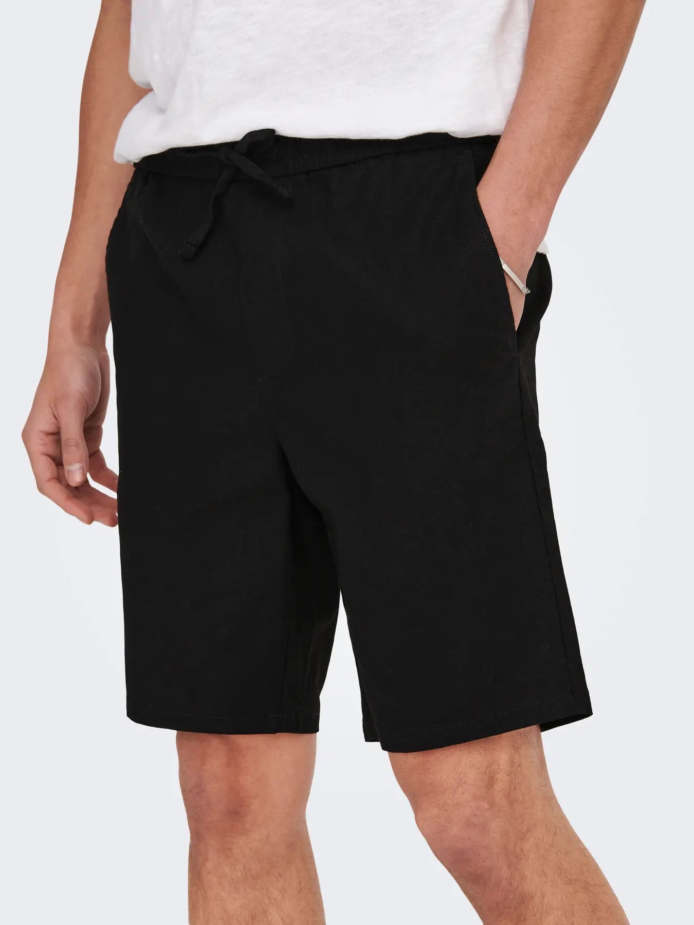 Only and Sons miesten shortsit Linus, musta