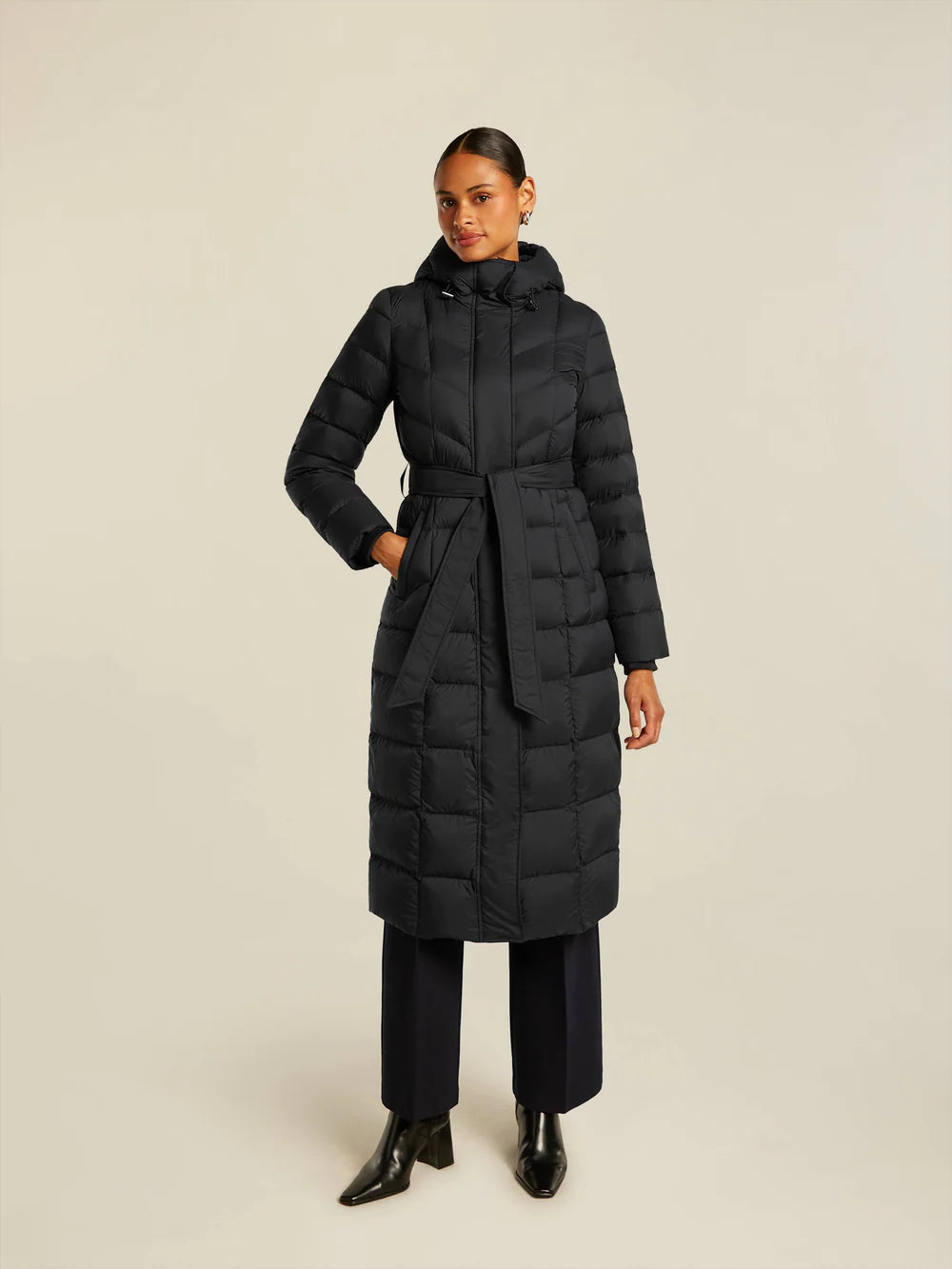beaumont-naisten-takki-valentina-coat-musta-1