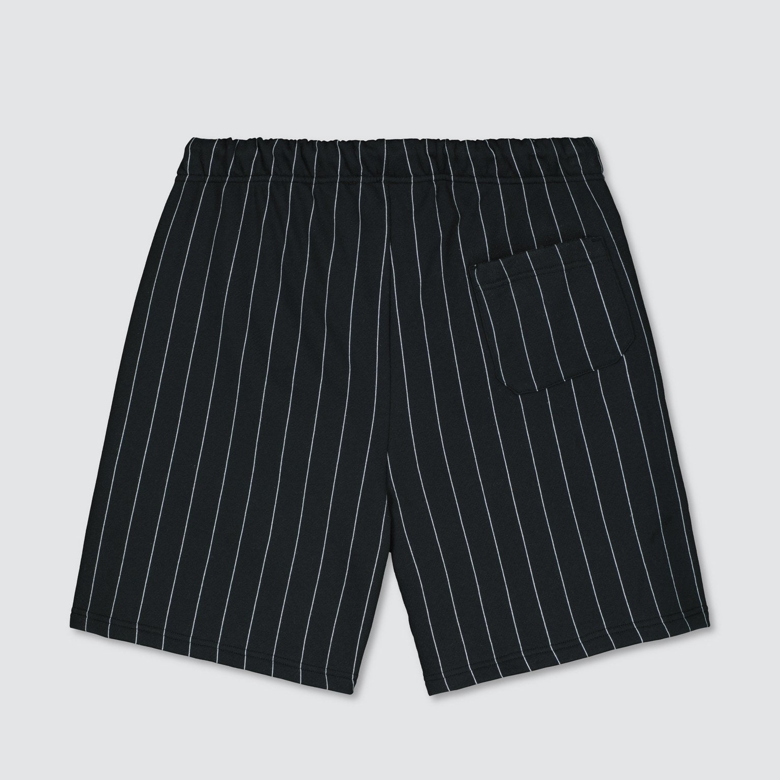 billebeino-miesten-shortsit-billebeino-pinstripe-sweatshorts-musta-2