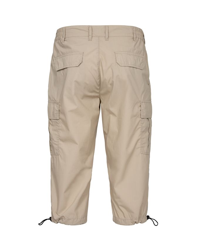 black-and-blue-caprishortsit-black-blue-capri-beige-2