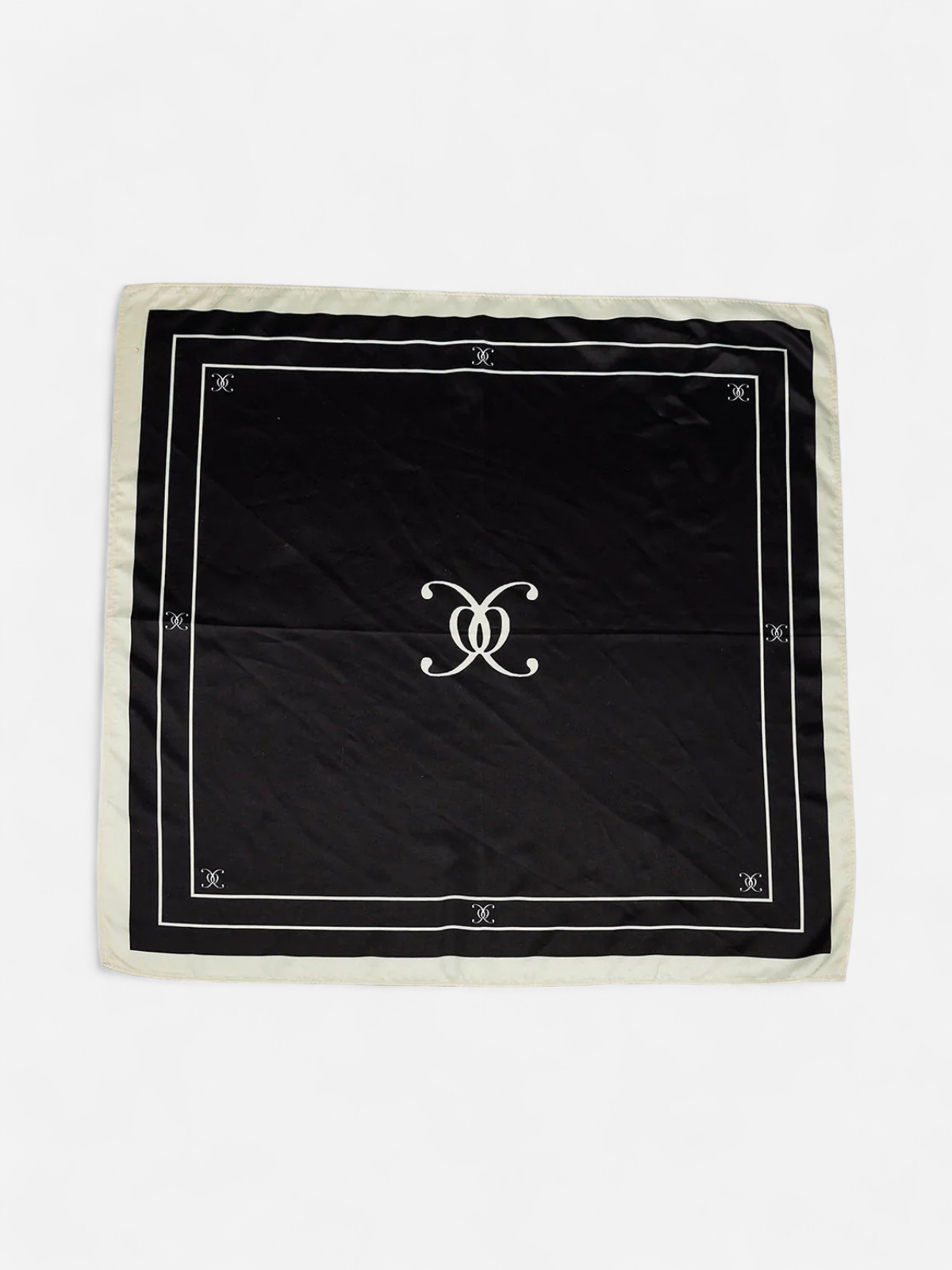 Bow 19 huivi, ELLE SILK SCARF Musta Kuosi - Kekäle.fi