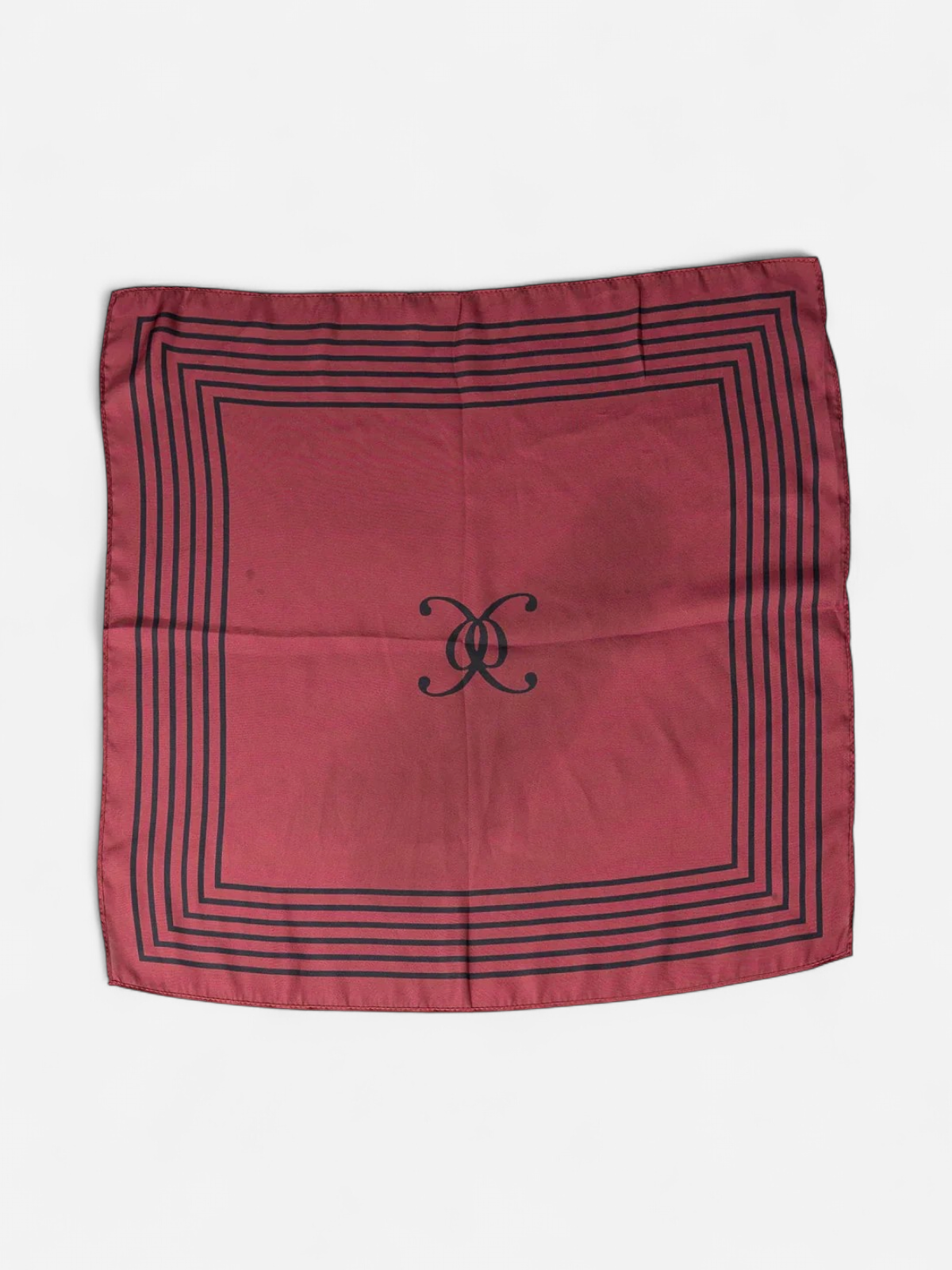 Bow 19 huivi, ELLE SILK SCARF Viininpunainen Kuosi - Kekäle.fi