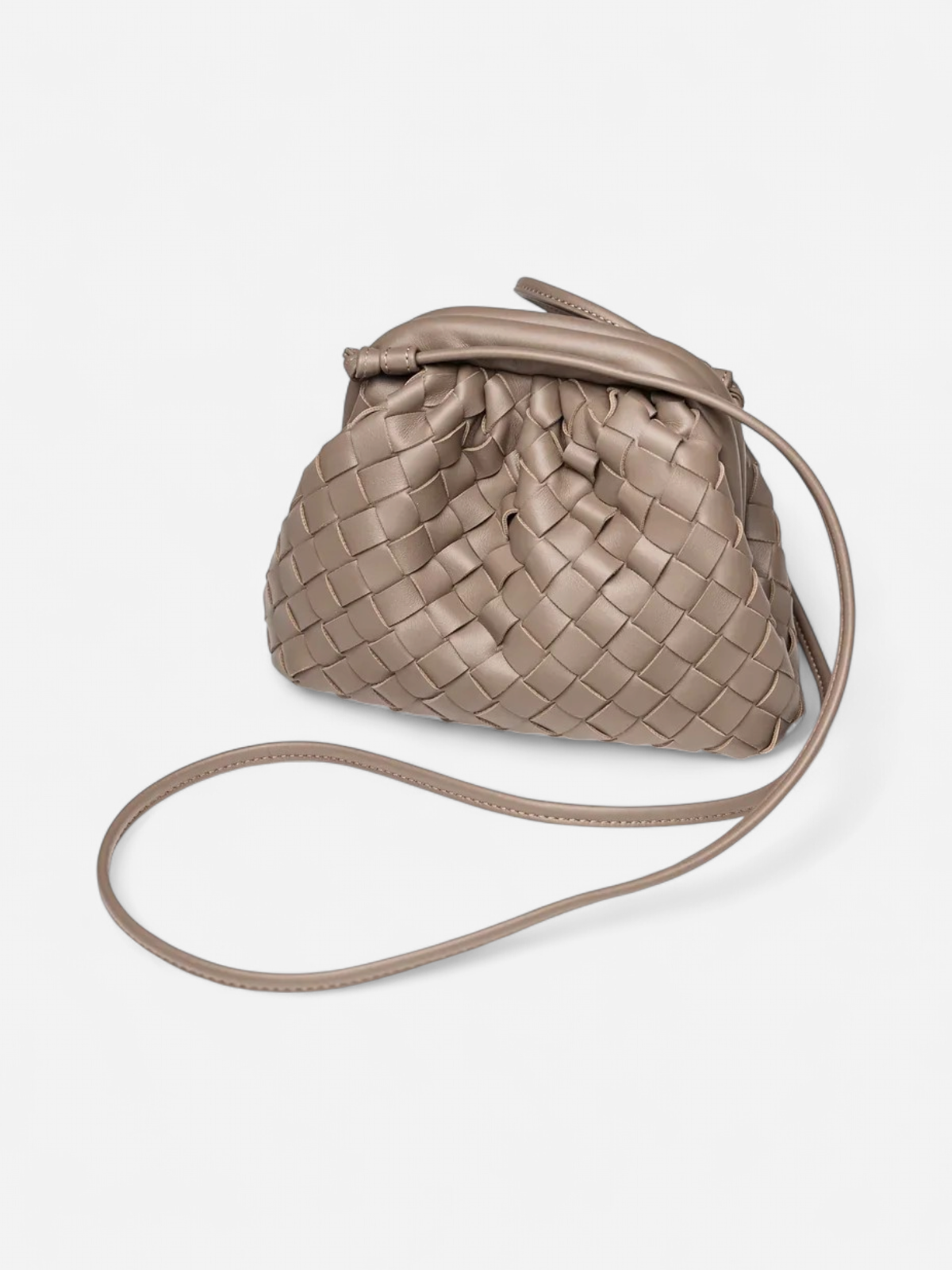 Bow 19 naisten laukku, DUMPLING BAG BRAIDED Vaalea Beige - Kekäle.fi