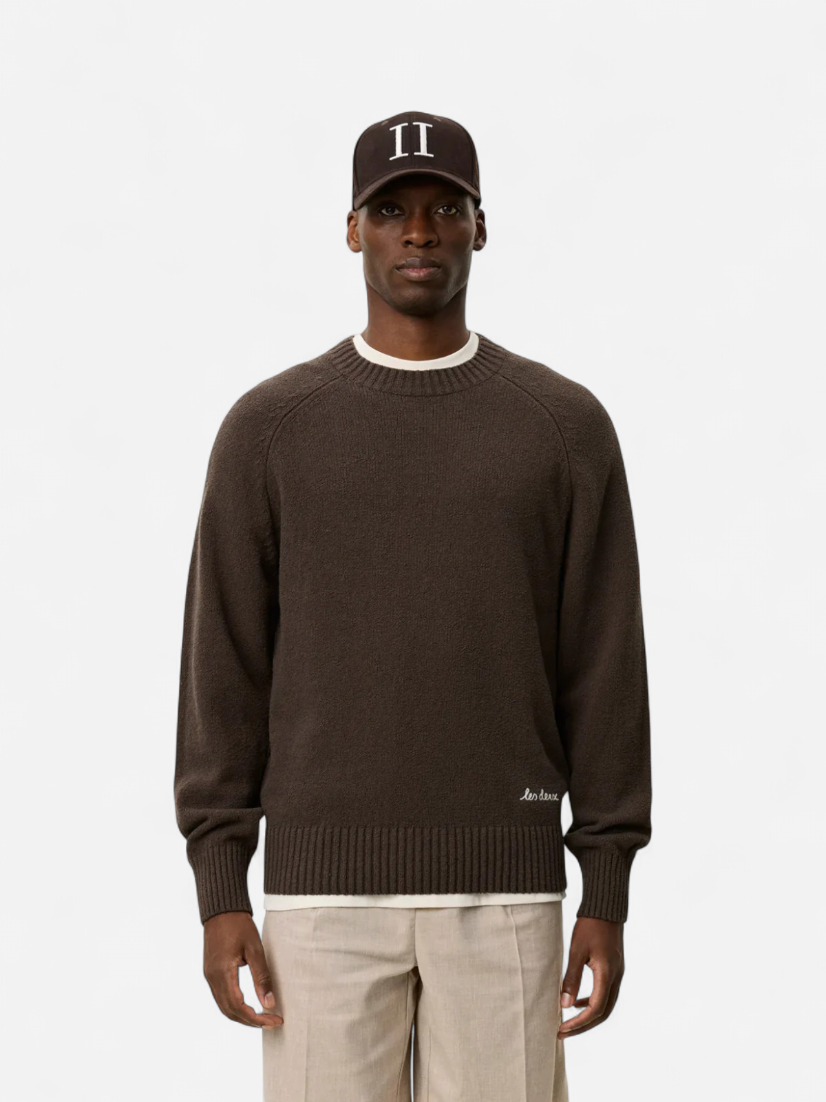 Les Deux miesten neulepusero Brad Roundneck Knit, tummanruskea - Kekäle.fi