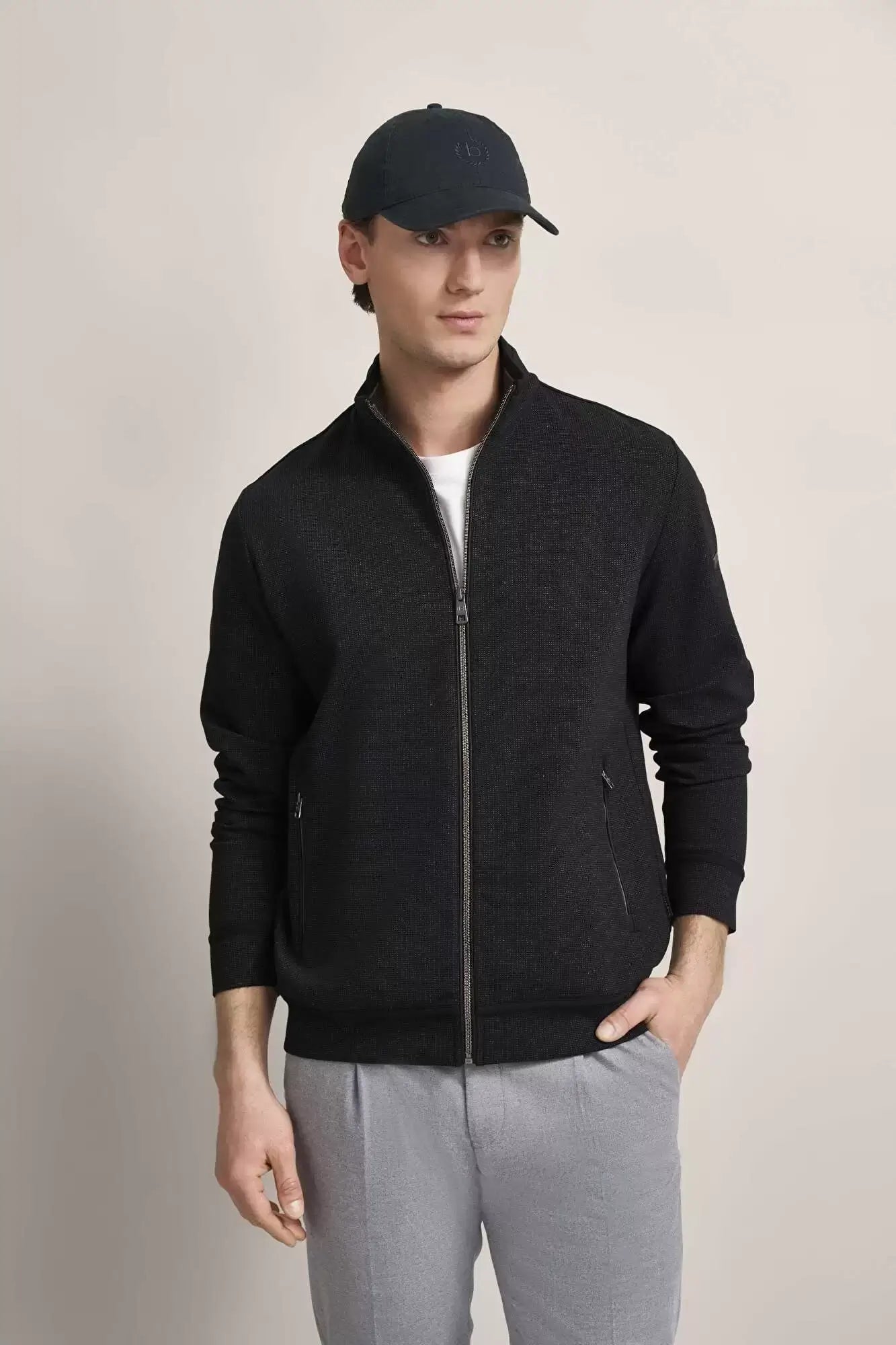 bugatti-miesten-collegetakki-full-zip-sweatshirt-musta-1